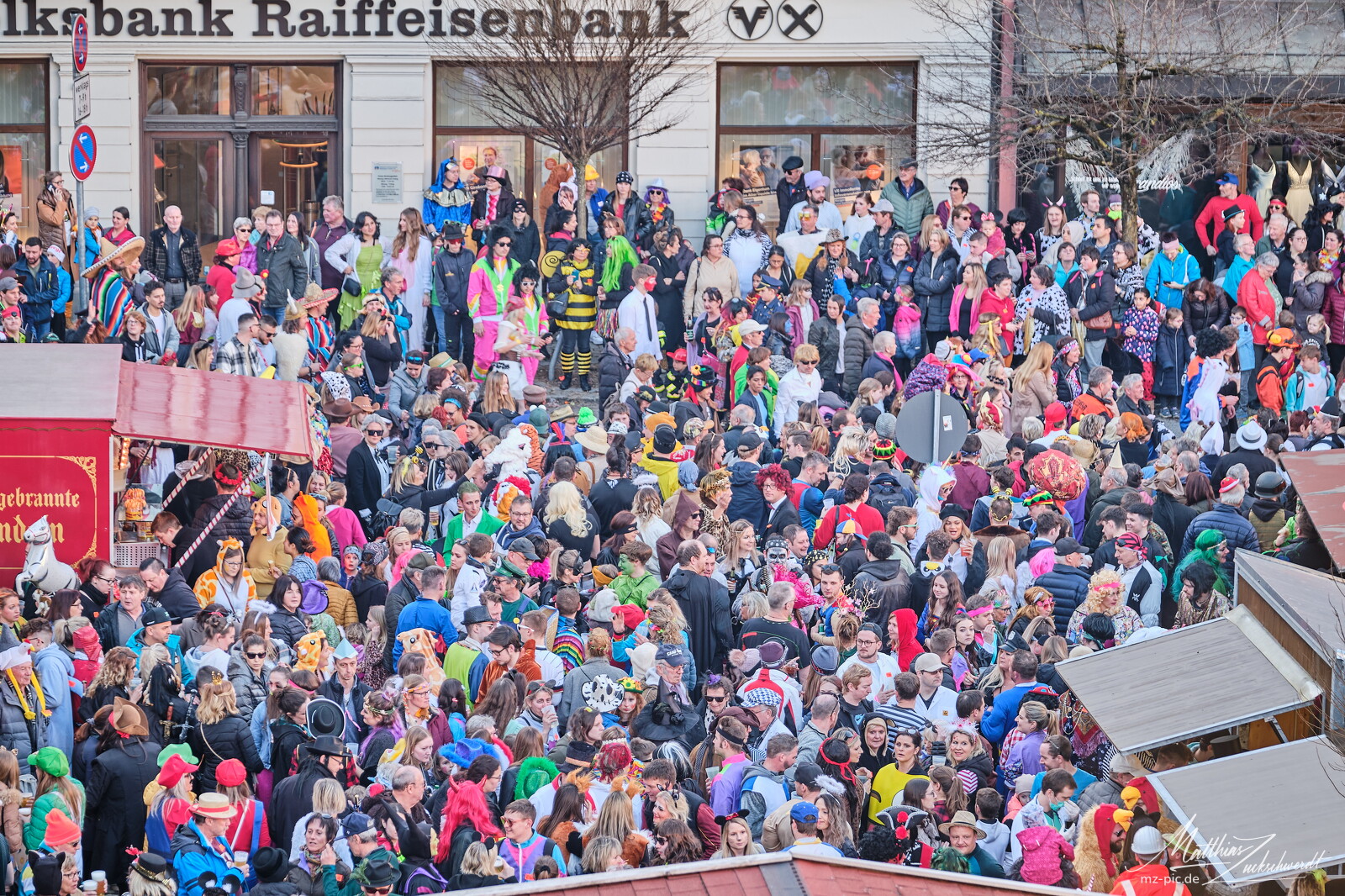 fasching-laufen-23-02-21-16-44-36.jpg