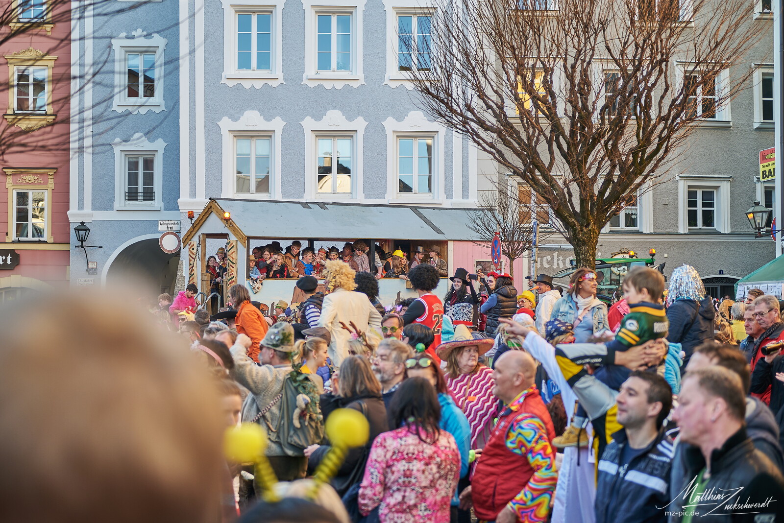 fasching-laufen-23-02-21-16-36-12.jpg