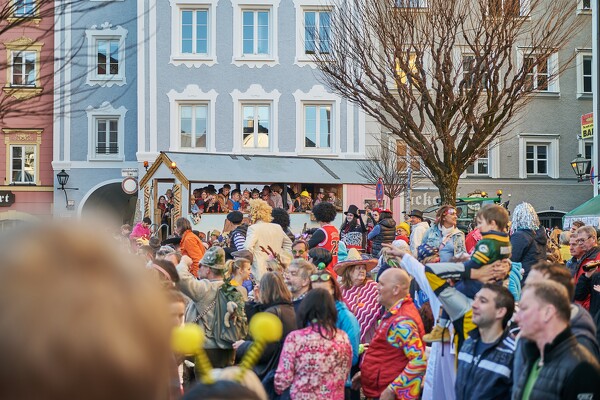 fasching-laufen-23-02-21-16-36-12