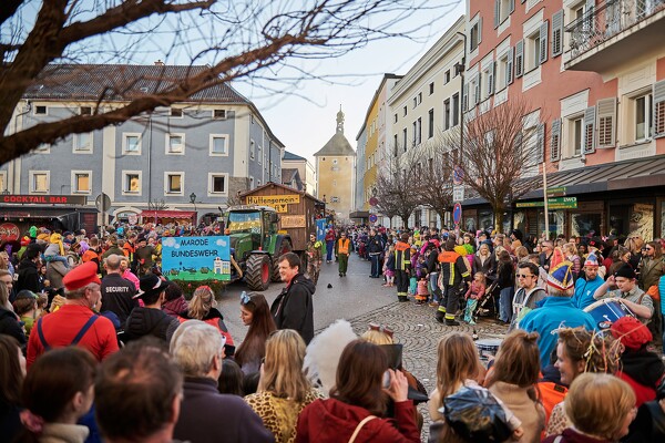 fasching-laufen-23-02-21-16-35-41