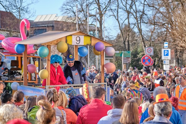 fasching-laufen-23-02-21-15-18-55
