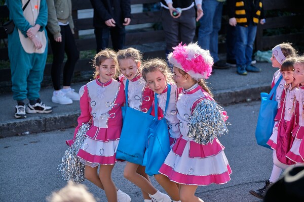 fasching-laufen-23-02-21-14-43-12