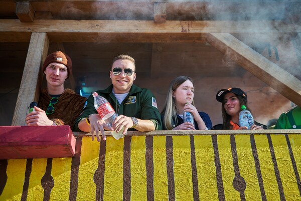 fasching-laufen-23-02-21-13-44-56