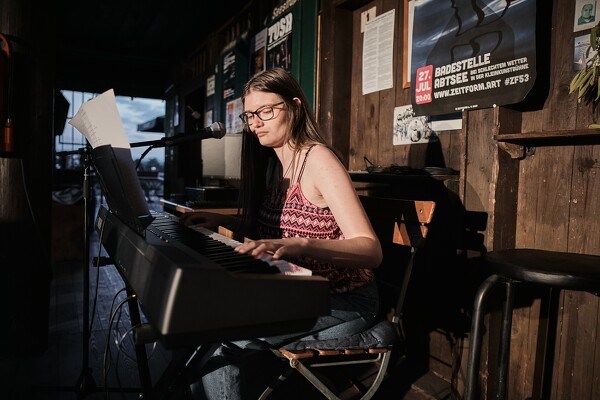 zf53-22-07-27-21-05-18