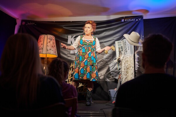 cr-23-03-30-19-19-45