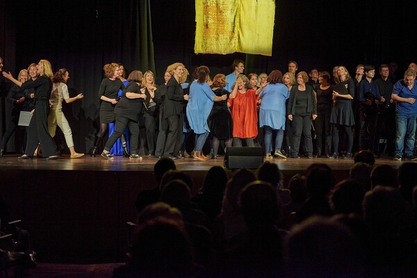 maria-23-05-06-19-40-48