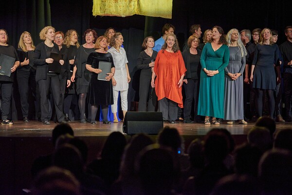 maria-23-05-06-19-42-22