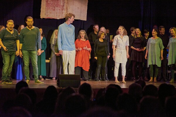 maria-23-05-06-19-51-01