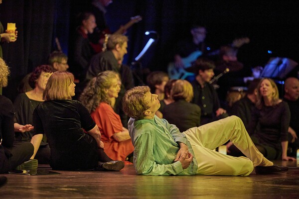 maria-23-05-06-19-53-59