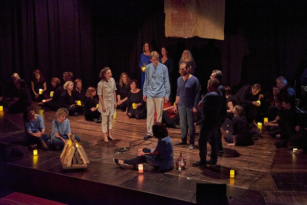 maria-23-05-06-19-56-57