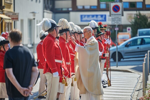 mflf-23-06-25-09-54-57