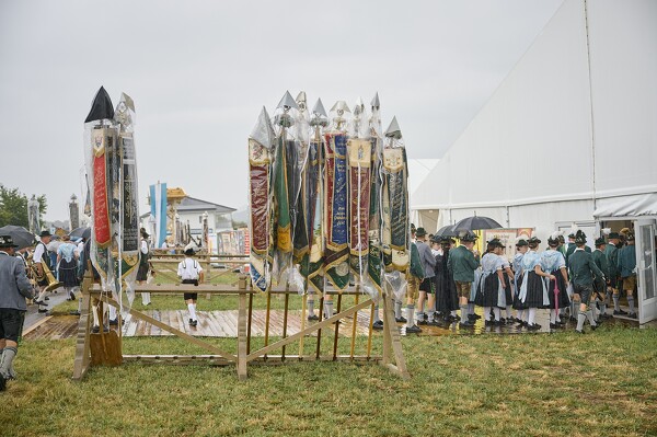 gau-23-07-16-08-15-33