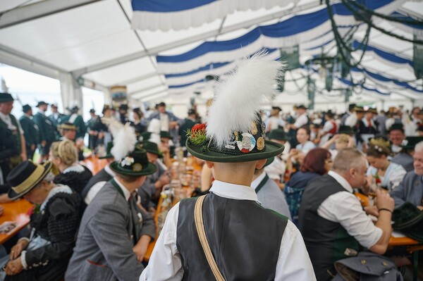 gau-23-07-16-08-52-06