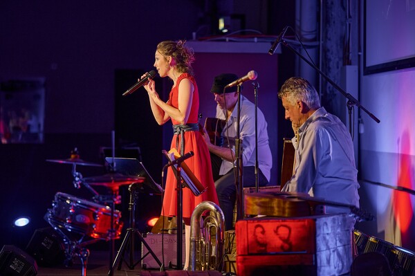 ak-23-09-29-20-01-07