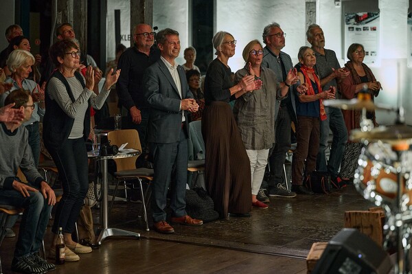 ak-23-09-29-20-13-04