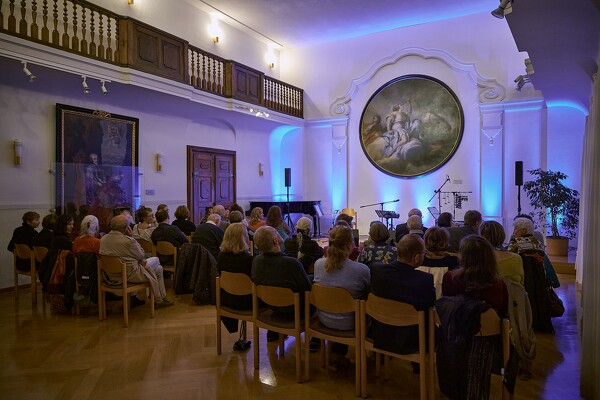 fm-23-10-20-20-01-25