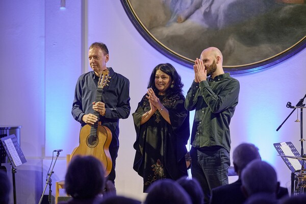 fm-23-10-20-22-00-25