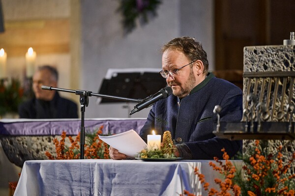 hn-23-12-08-16-07-40