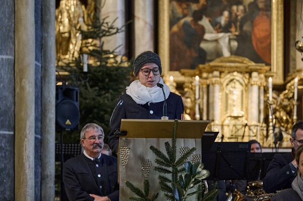 ak-23-12-17-16-17-56