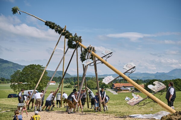 mb-24-05-04-15-17-28