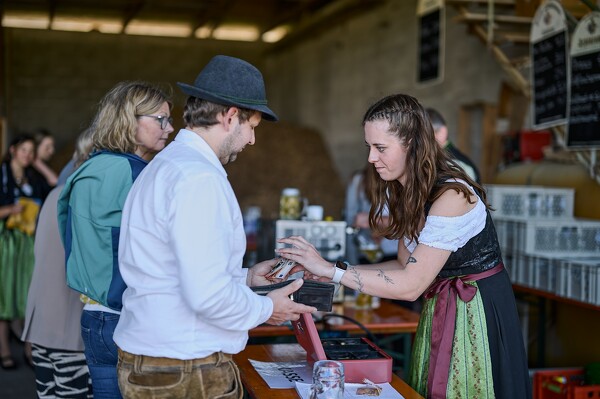 mb-24-05-04-15-57-37