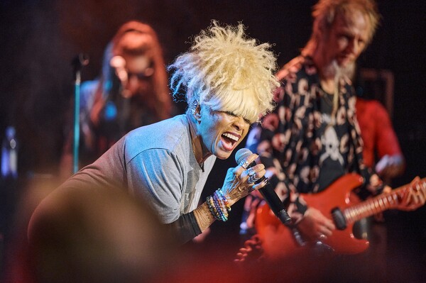 30.04.2024 - Mothers Finest in der Salzachhalle