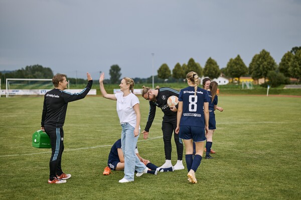 sgfl-fck-24-06-22-18-51-22