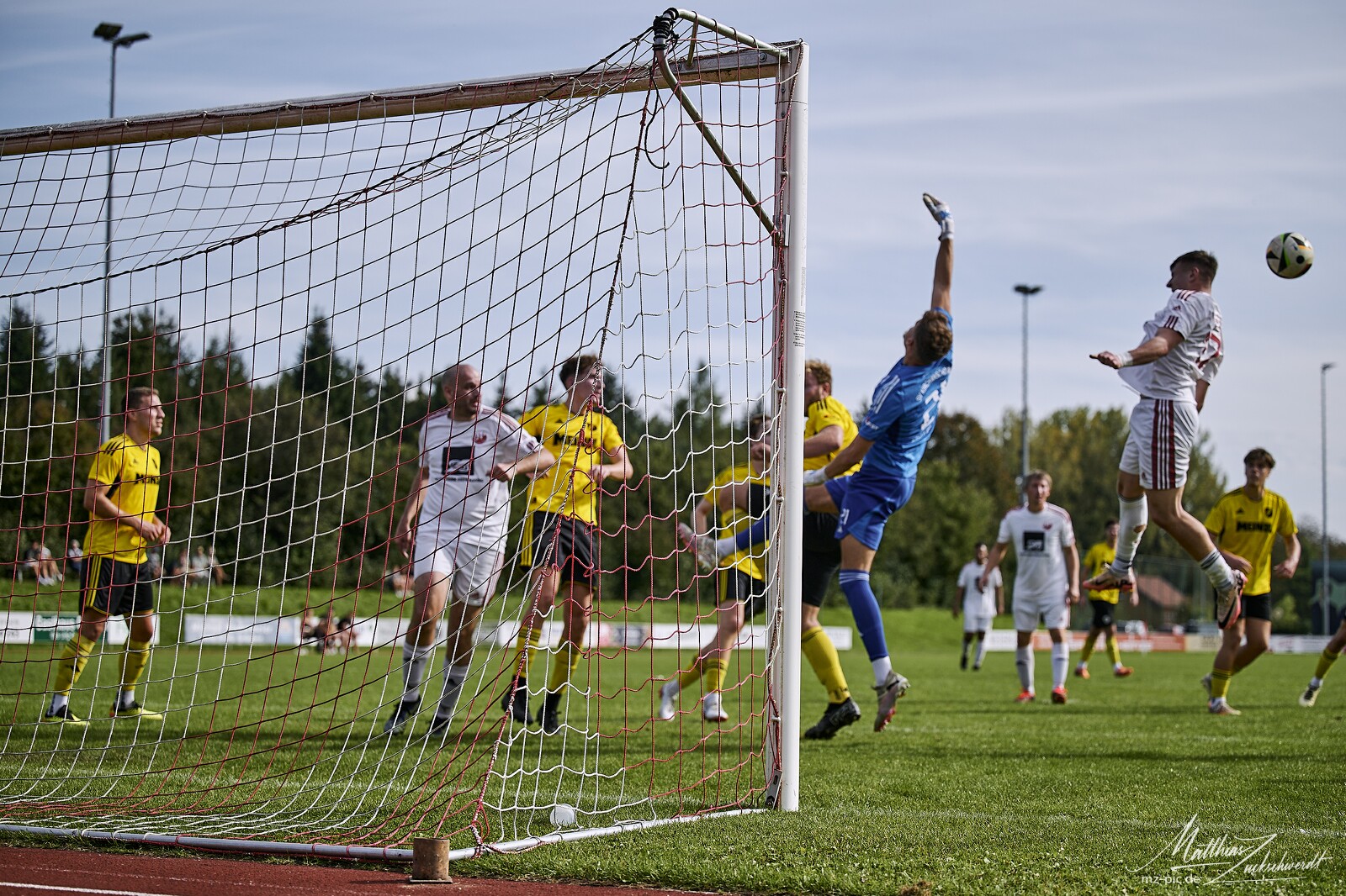 svl-svk-24-09-22-15-16-54.jpg