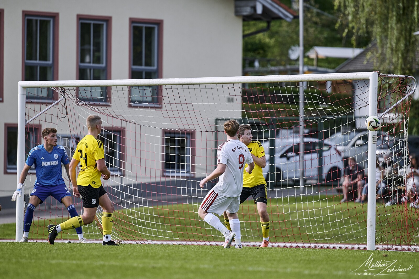 svl-svk-24-09-22-15-41-02.jpg