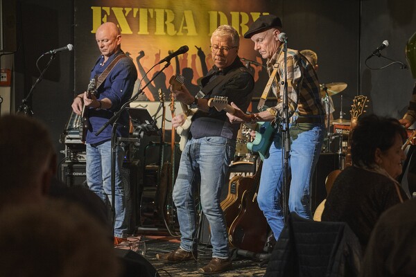 ed-25-02-06-21-23-13