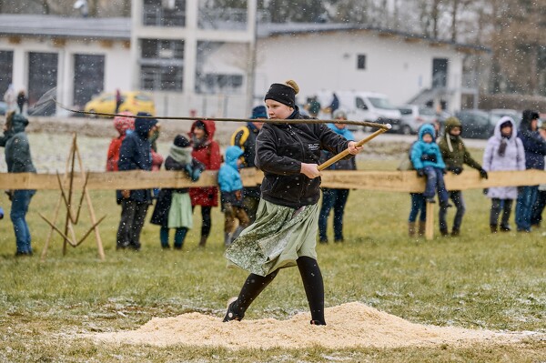 schnalzen-25-02-16-13-40-43