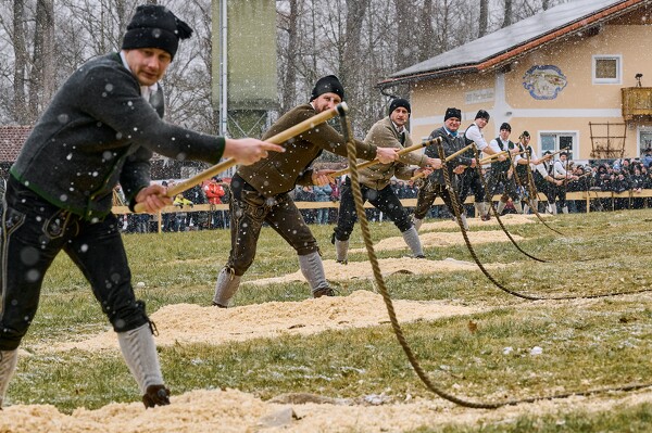 schnalzen-25-02-16-14-01-35