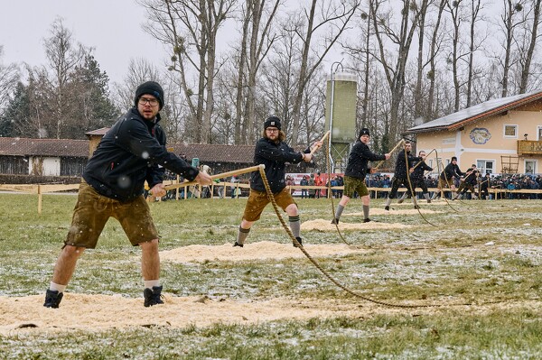 schnalzen-25-02-16-15-08-49