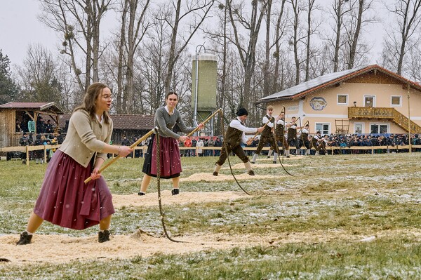 schnalzen-25-02-16-15-12-53