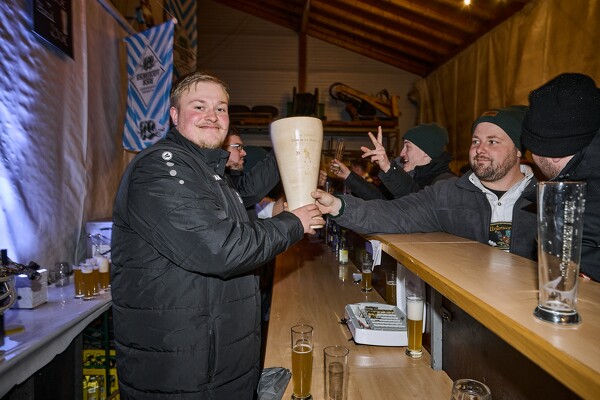 schnalzen-25-02-16-18-18-55