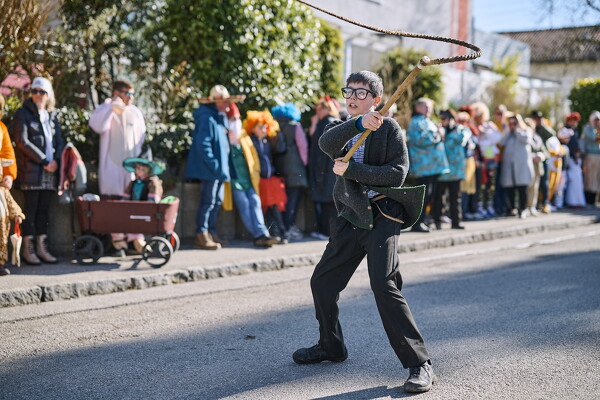 falf-25-03-04-14-12-15