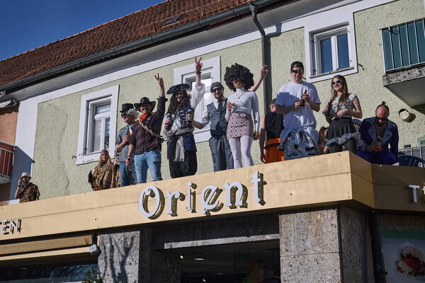 falf-25-03-04-15-27-03