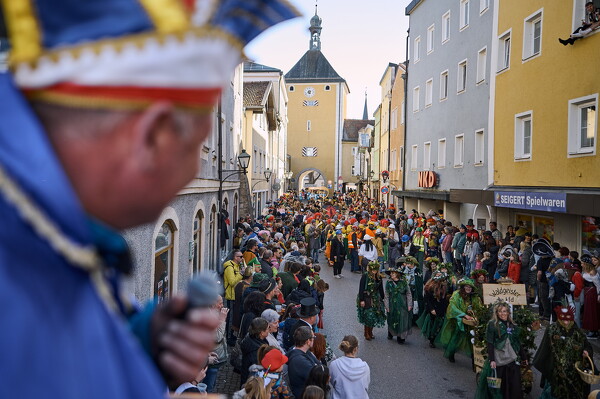 falf-25-03-04-15-34-42