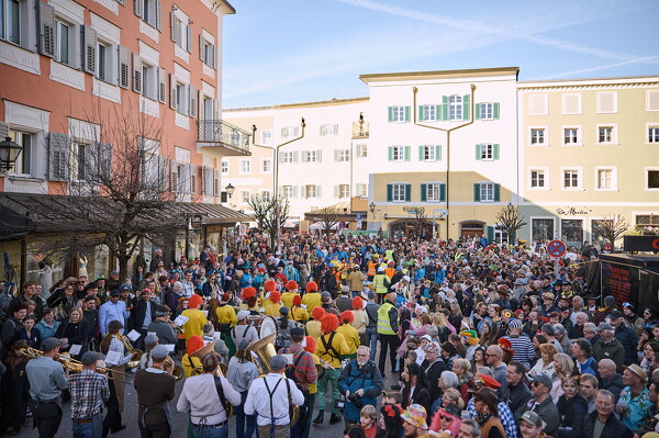 falf-25-03-04-15-37-08