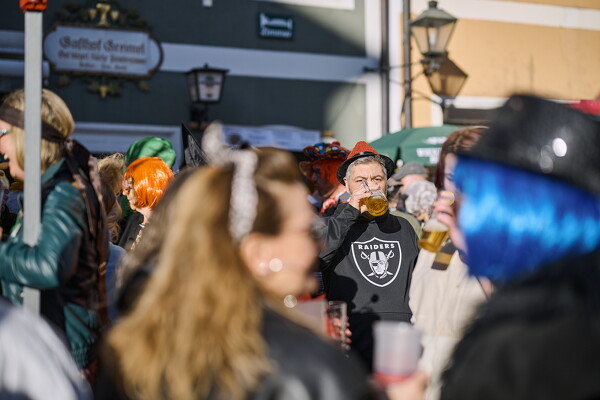 falf-25-03-04-16-03-48