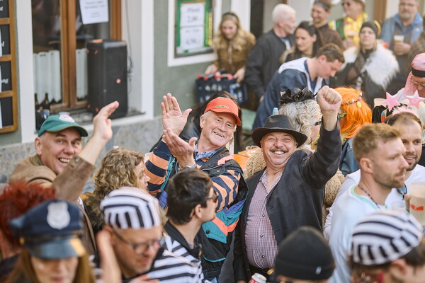 falf-25-03-04-16-16-47