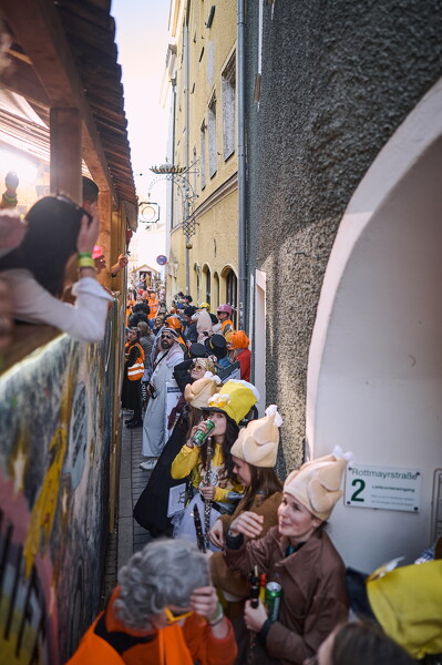 falf-25-03-04-16-19-40