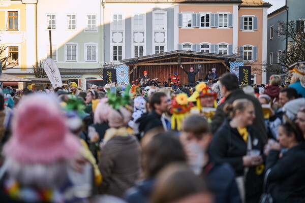 falf-25-03-04-16-56-38