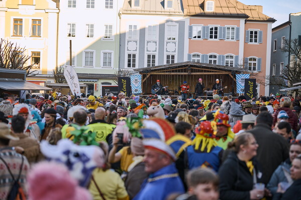 falf-25-03-04-16-56-51