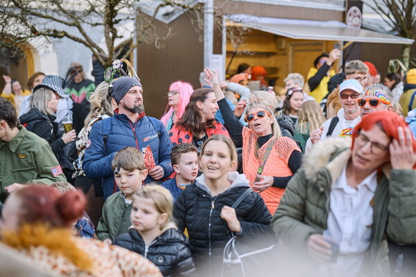 falf-25-03-04-17-23-09