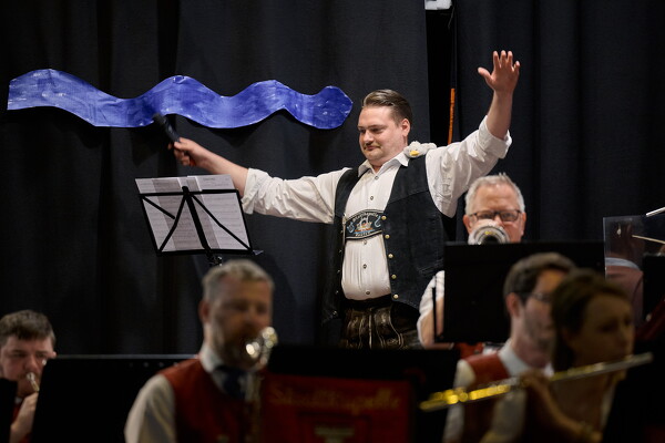 skl-25-04-12-21-17-09