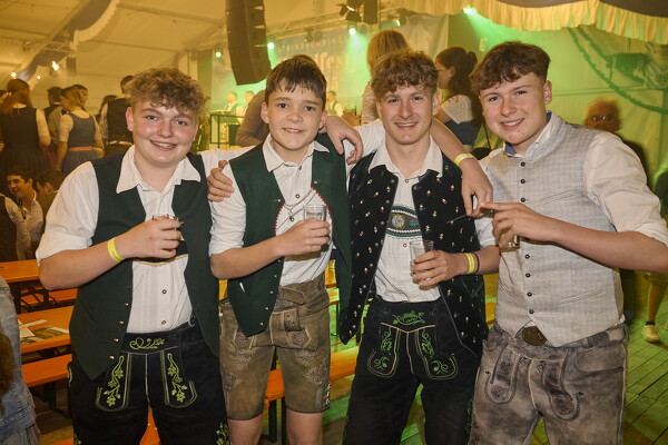 wf-25-05-23-22-12-34