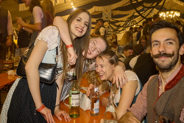 wf-25-05-23-22-14-09