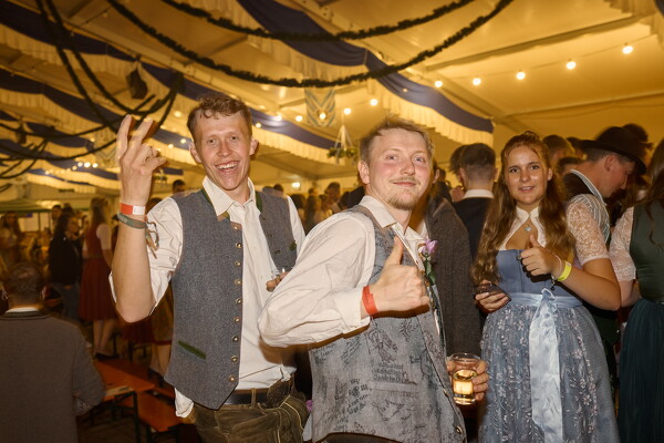 wf-25-05-23-22-18-40