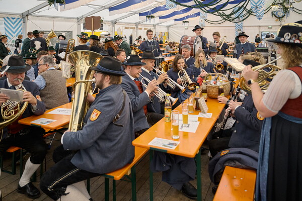 fa-25-05-28-18-40-49